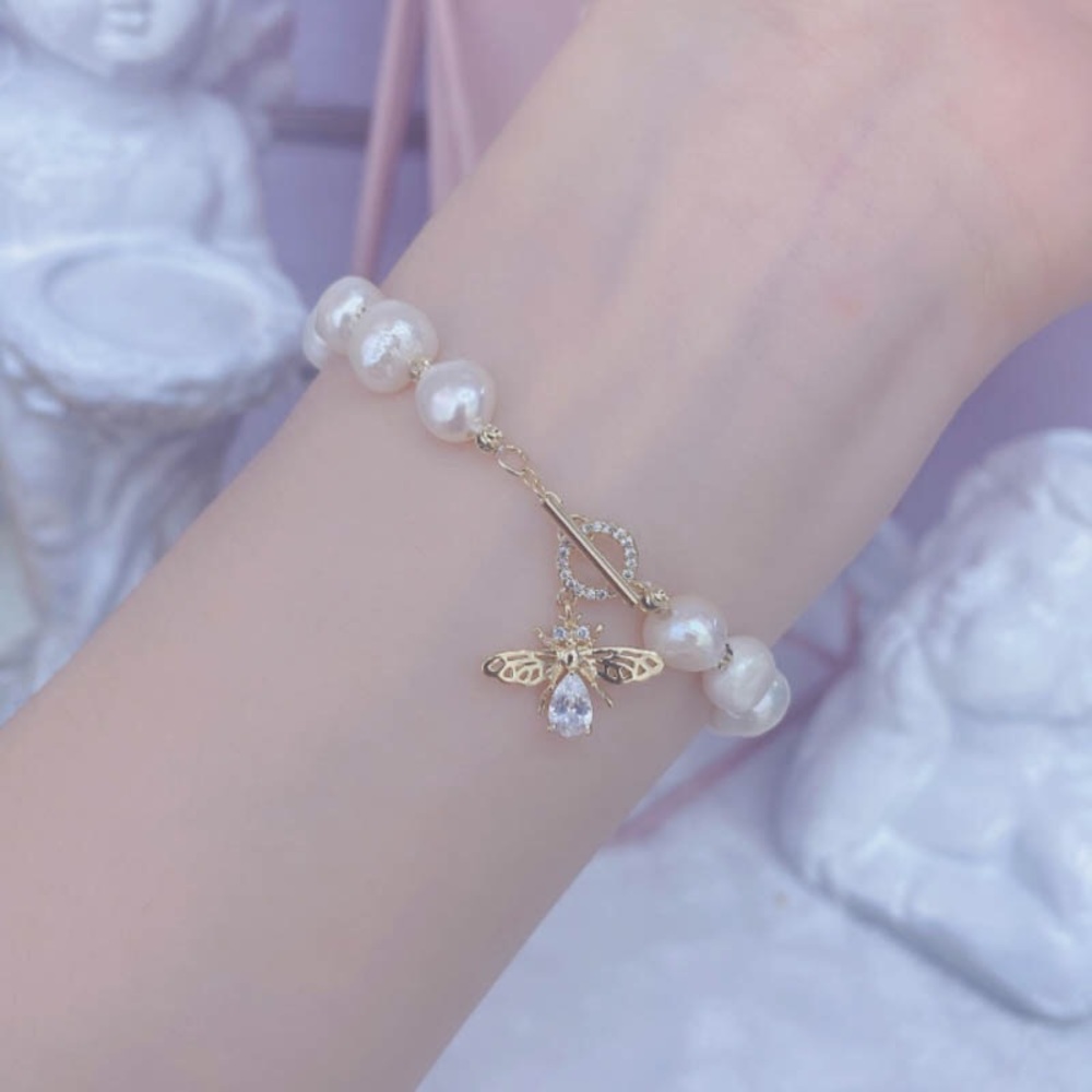 Freshwater Pearl Bee Bracelet
